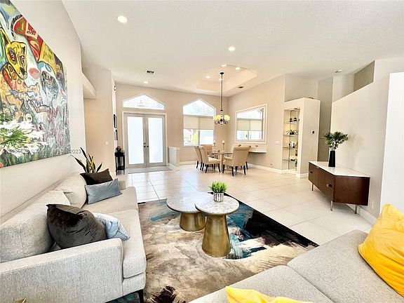 5th image of 2874 Oakbrook Dr