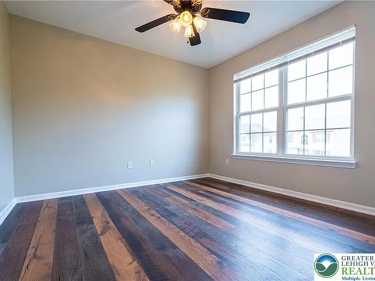 127 Highlands Cir — Photo 24