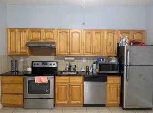 2128 S 5th St FRNT 2, Philadelphia, PA 19148