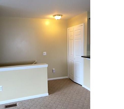 2nd image of 5649 Twin Oaks Dr