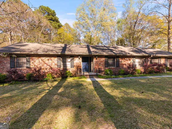 5163 Idleway Dr, Macon, GA 31210