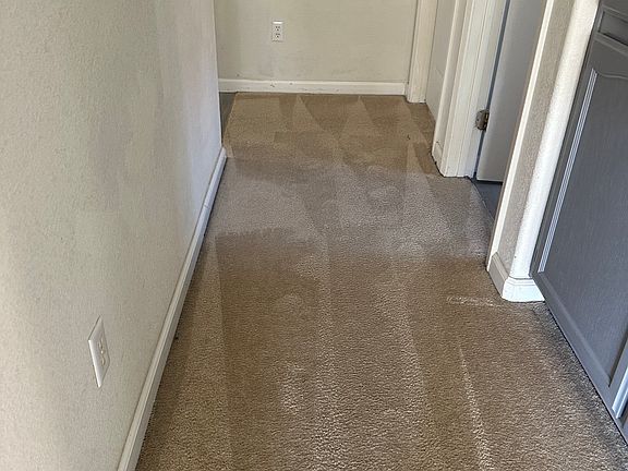 5th image of 8000 Bothwell Dr