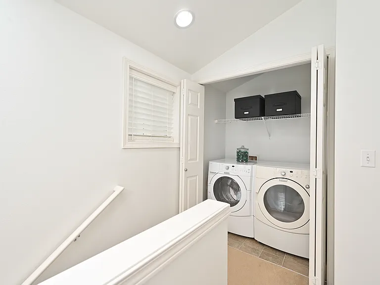 8509 Midvale Ave N #C — Photo 19