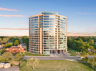 1225 Riverside Dr E #705, Windsor, ON N9A0A2