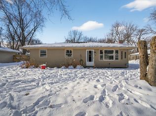 2550 Garden Ct, Joliet, IL 60435