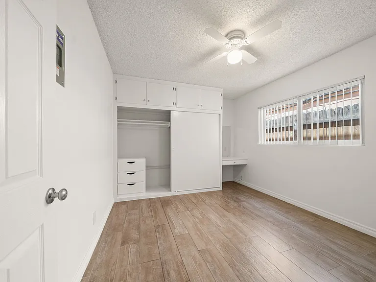 11100 Pangborn Ave. — Photo 27