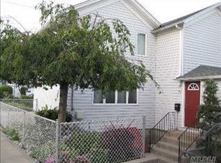 46 Church St, Inwood, NY 11096