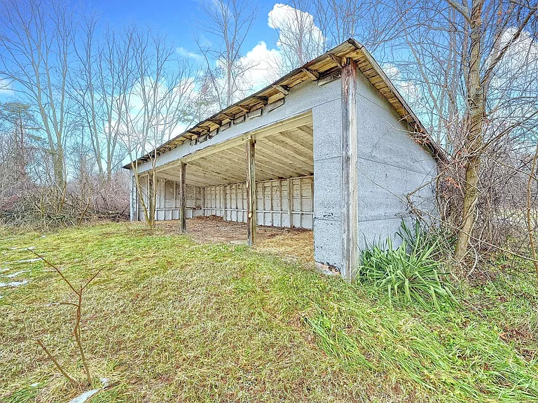 6294 Swartout Rd — Photo 42