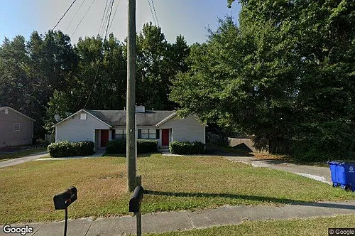 8002 E Field Dr Photo 1