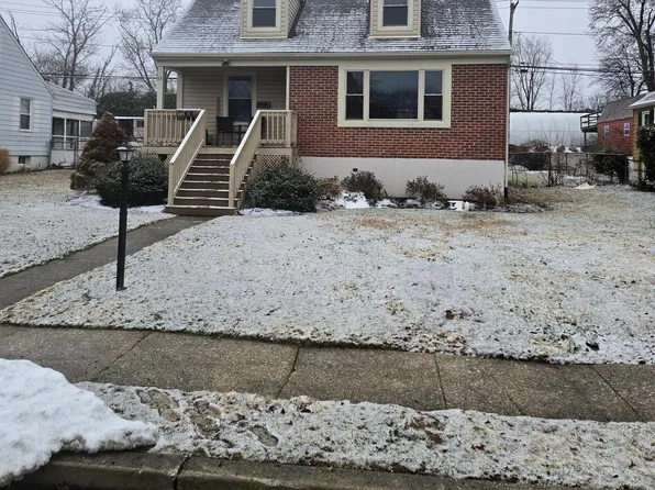 13 Dublin Dr, Lutherville Timonium, MD 21093