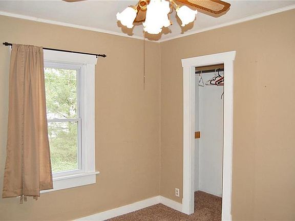 4th image of 155 Cornell Ave