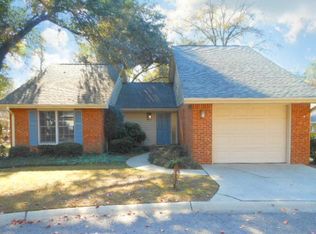 811 Oak Pl, Aiken, SC 29801