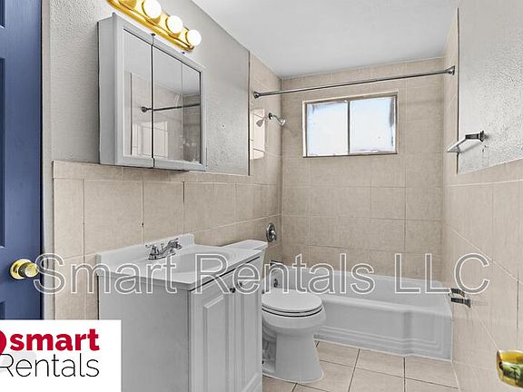 3rd image of 1030 Wild Cherry Ln #1