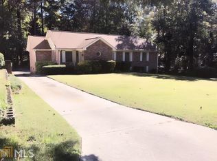 327 Collier Ridge Dr NW, Atlanta, GA 30318