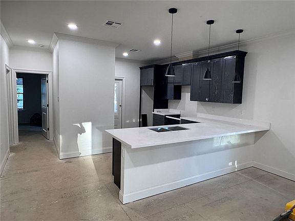 2nd image of 70471 J St
