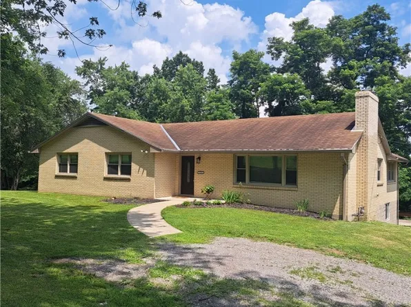 120 Rothen Ave, Butler, PA 16001