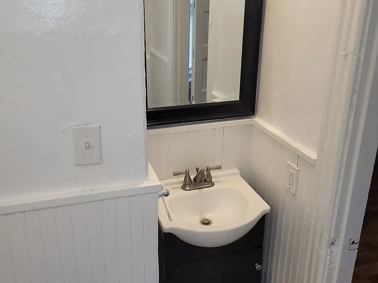26 Chestnut Ave #2 — Photo 11
