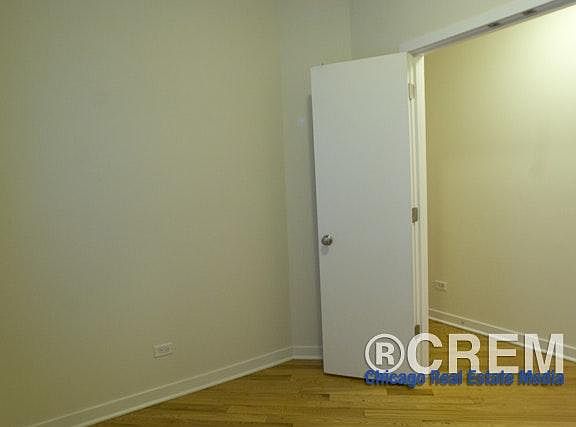4th image of 7609 N Bosworth Ave APT 3S