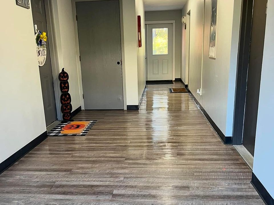 1st image of 2994 Brookside Dr