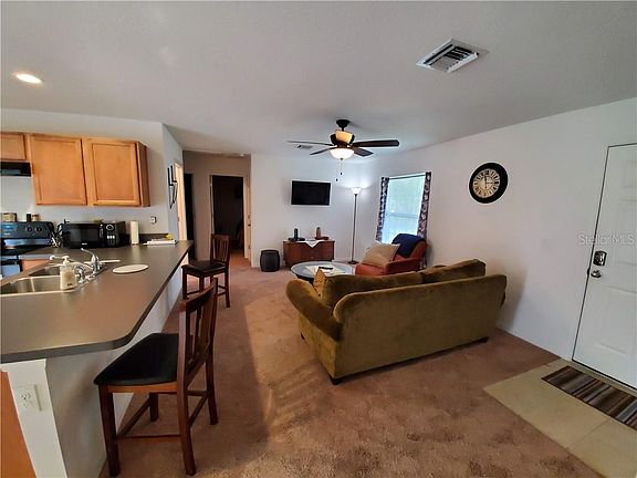 4th image of 2407 S 69th St