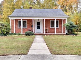 10 Monument Dr #A, Williamsburg, VA 23185