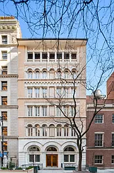 35 East 62nd Street  image 1 of 5