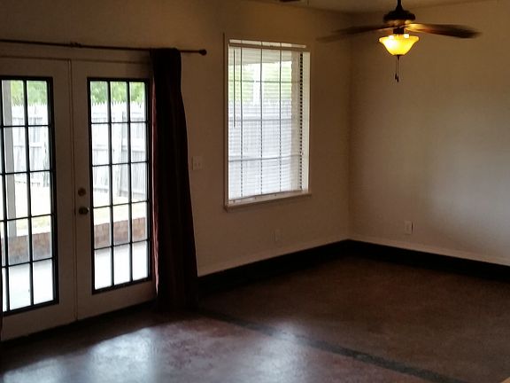 Living & Dining Area