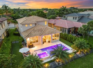 10812 NW 80th Cir, Parkland, FL 33076