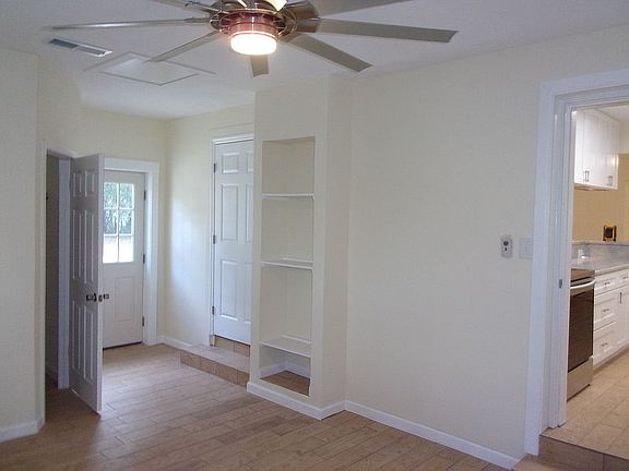 5th image of 168 Bryn Mawr Blvd