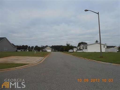 2nd image of 104 Denali Dr