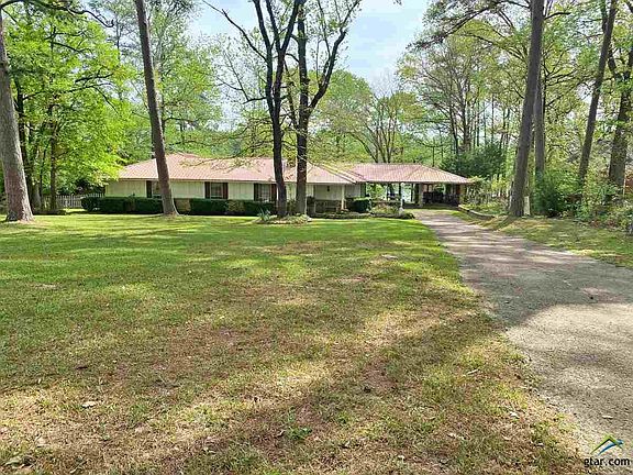 3rd image of 8695 Peninsula Dr