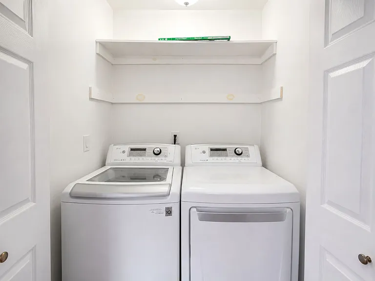 1st floor laundry