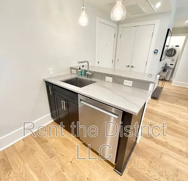 2926 Porter St NW #107 — Photo 4