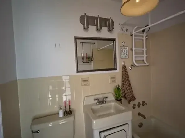 2650 Ocean Parkway image 12 of 22