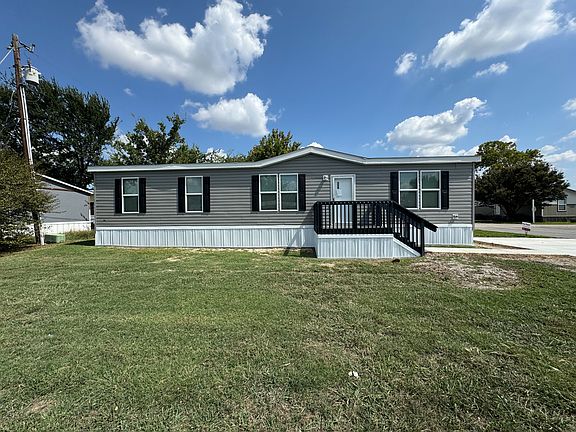 2nd image of 112 Pioneer Dr