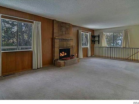 5th image of 27508 School Dr