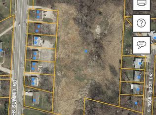 1605 S Lees Summit Rd, Independence, MO 64050