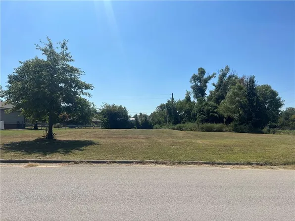 0 Birdie Dr, Independence, KS 67301