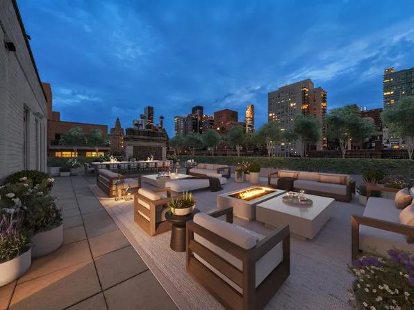 1 Sutton Place South image 23 of 25