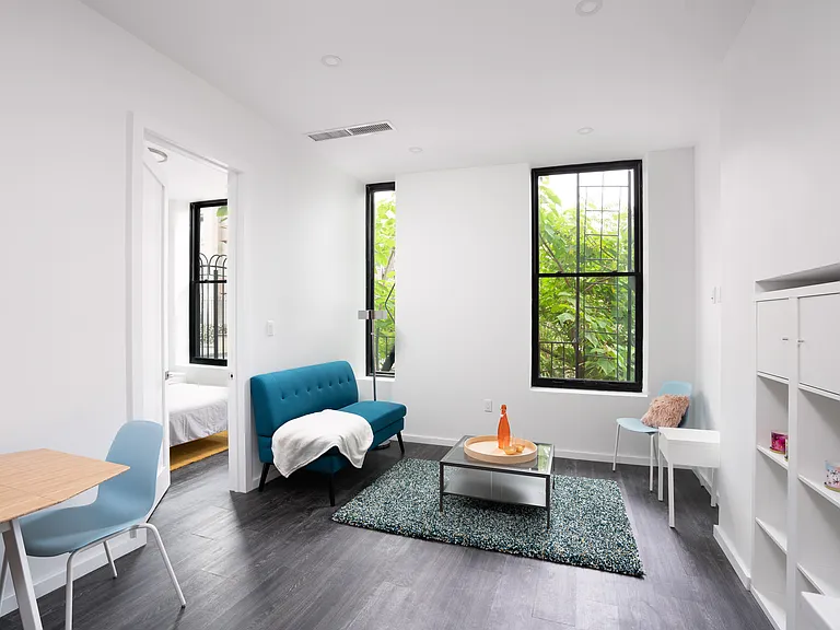 415 Broadway #3B — Photo 1