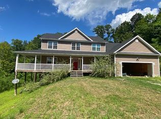 260 Schoolhouse Rd, Louisa, KY 41230