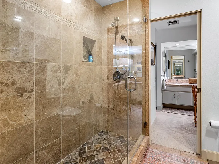 303 Forest Hills Dr — Photo 36