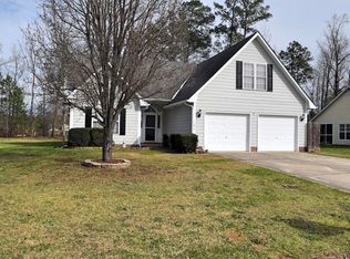 132 Remington Dr, Raeford, NC 28376