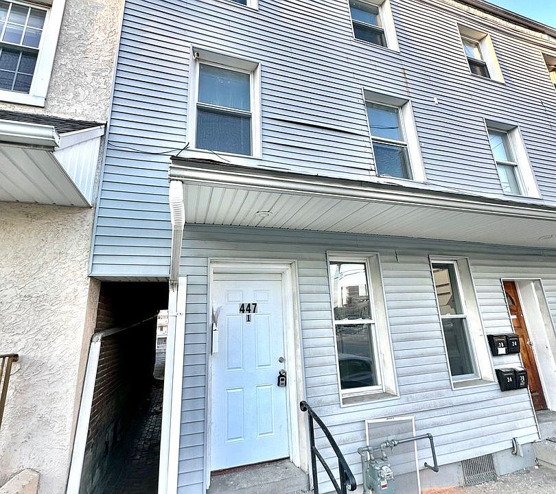 1st image of 445-447 W Linden St #447-1