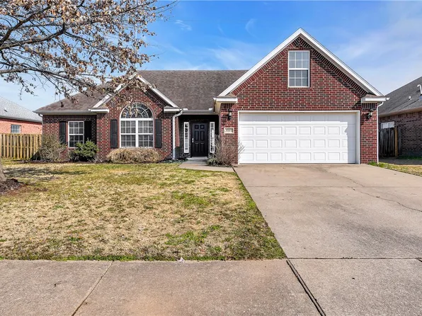6301 S 36th St, Rogers, AR 72758