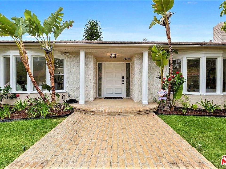 1st image of 18379 Lake Encino Dr