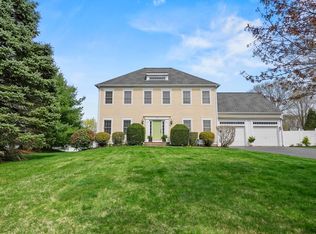 12 Peach Tree Dr, Sutton, MA 01590