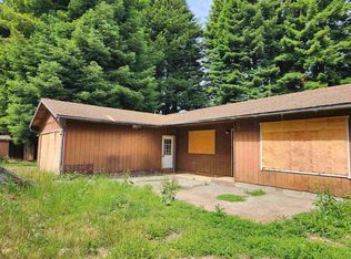 3191 Lake Earl Dr, Crescent City, CA 95531
