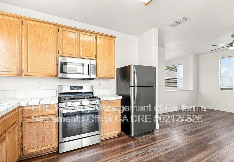 8742 Weeping Birch Ln — Photo 15