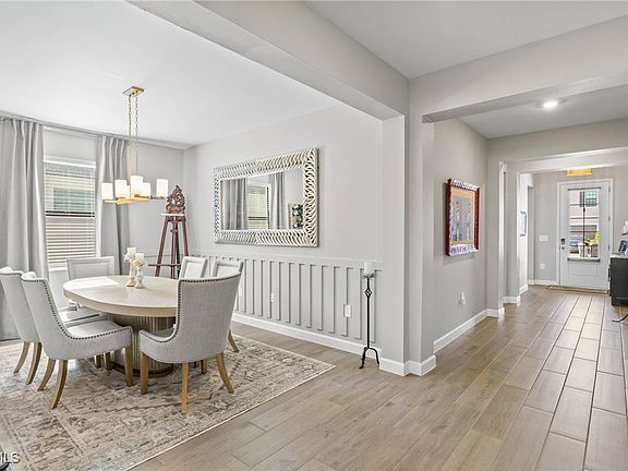 4th image of 10853 Timber Creek Dr